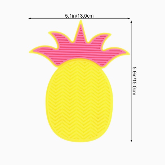 9 Pineapple Shaped Silicone Makeup Brush Cleaning Mats. - Picture 2 of 3